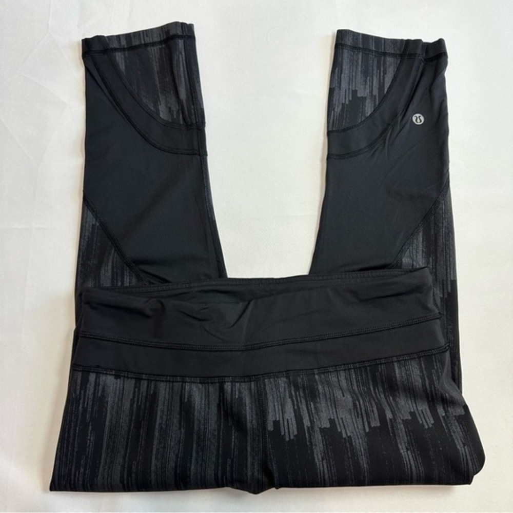 0337 - Lululemon Pants Size 8